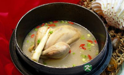 喝点鸡汤祛春寒