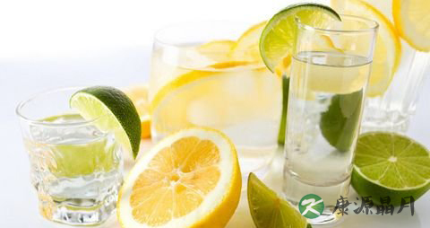 夏天喝柠檬水的好处