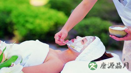 夏天适合敷什么面膜 夏天适合敷什么面膜