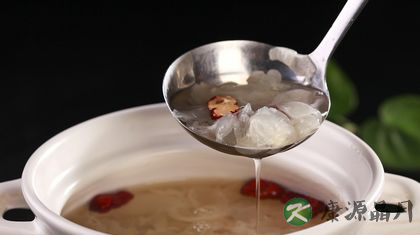 秋季燥热吃什么 滋阴润燥食物最佳