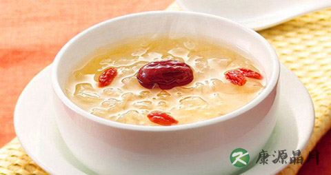 冬季吃银耳红枣好吗