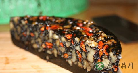 冬季吃阿胶糕好吗