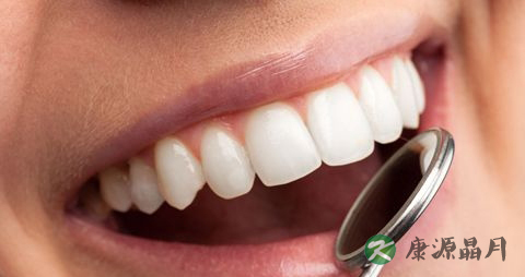 牙齿变黑的原因