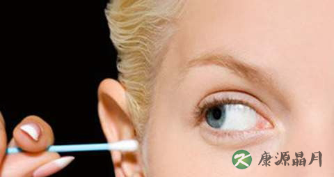 耳朵里面疼是怎么回事