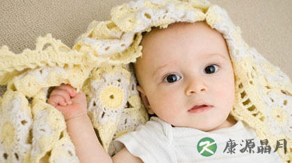 宝宝护理 宝宝的耳朵不要挖