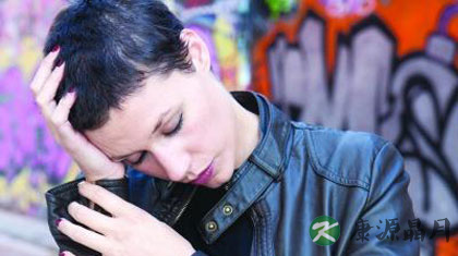 眼前冒金花是怎么回事