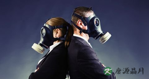 口臭的原因和治疗方法