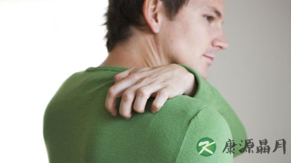 皮肤瘙痒起红疙瘩是怎么回事