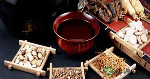 喝中药期间能吃鸡吗