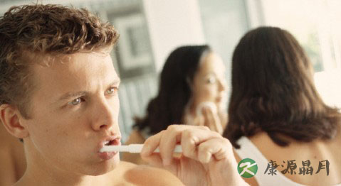 刷牙常犯的六大错误 你中枪了吗 刷牙常犯的六大错误 你中枪了吗