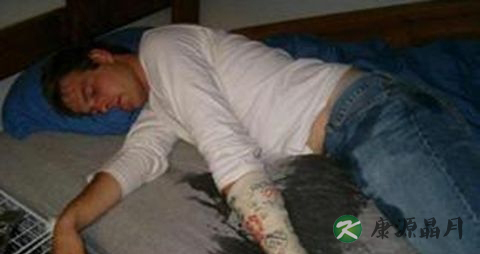 憋不住尿是怎么回事