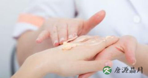 冬天手冻了怎么治疗 冬天手冻了怎么治疗