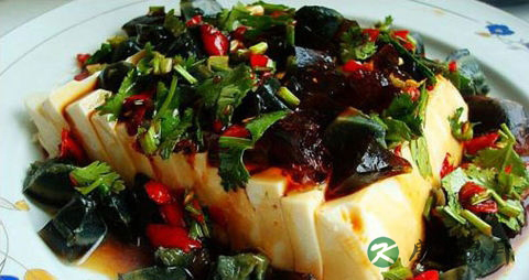 吃皮蛋轻微食物中毒怎么办