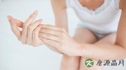 灰指甲有什么危害