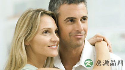 多囊卵巢综合症是怎么引起的