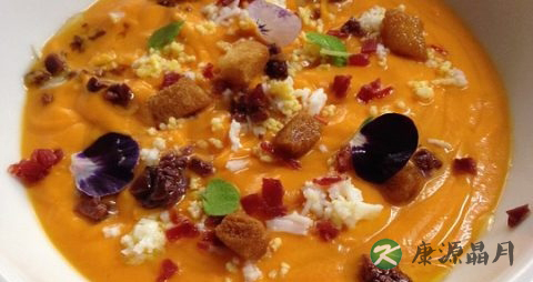 舌头上有很多小红点是什么原因