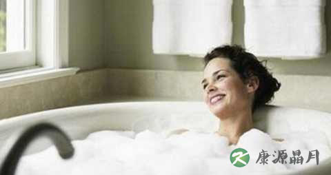 泡澡头晕恶心是怎么回事 泡澡头晕恶心是怎么回事