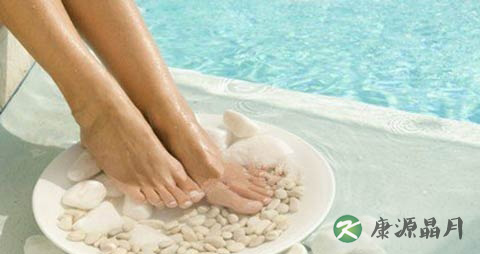 为什么脚会脱皮