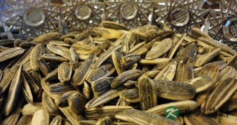 冬天手容易裂咋办 冬天手容易裂咋办