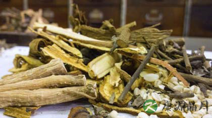 中药渣可以泡脚吗