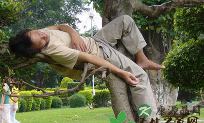 酒后立刻睡觉 小心丧命