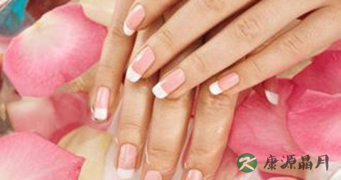 冬天手为什么容易脱皮 冬天手为什么容易脱皮