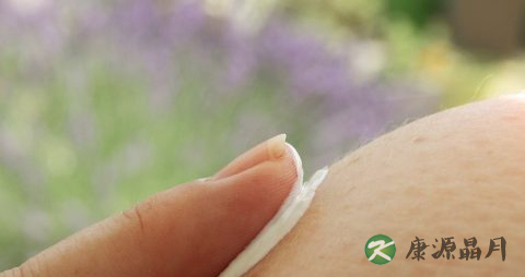 身上长小红痣 身上长小红痣