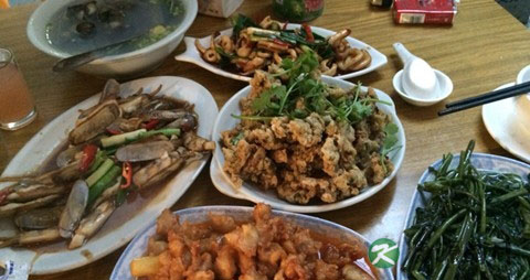 喝药酒食物中毒怎么办