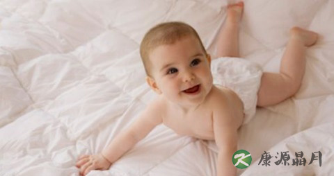 纸尿裤多久换一次