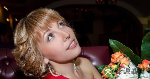 按摩+食疗治愈肠胃不适