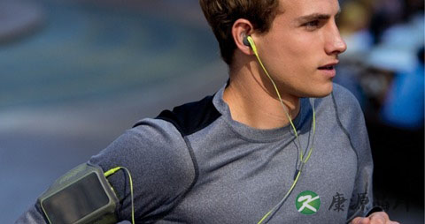 为什么带耳机耳朵会很痛