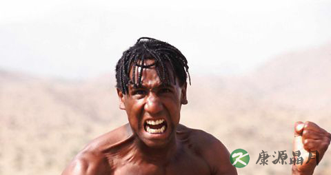 冬天吃饭会出汗是怎么回事