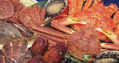 喝中药能吃胡萝卜吗 喝中药能吃胡萝卜吗