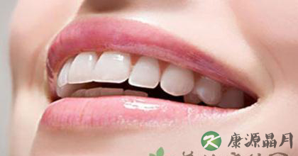 引起口腔溃疡的原因是什么