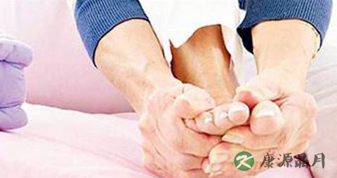 男生冬天手冷是怎么回事