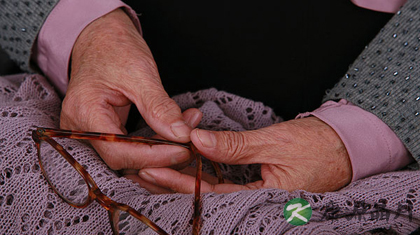 手发抖是什么原因