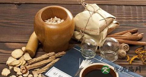 喝中药能吃胡萝卜吗 喝中药能吃胡萝卜吗