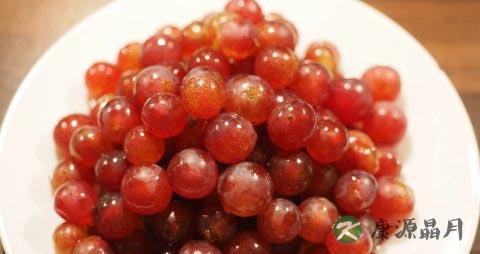 提子干吃多了会上火吗 提子干吃多了会上火吗