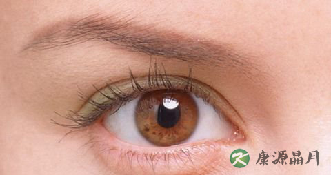 右眼皮跳是怎么回事