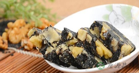 阿胶糕一天吃多少