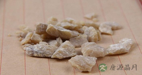 枫香脂的药用价值_枫香脂的副作用