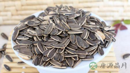 提醒!三类人千万不能嗑瓜子 提醒!三类人千万不能嗑瓜子