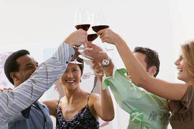 喝酒虽好 请勿贪杯