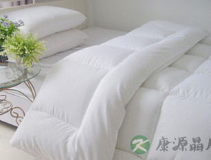 如何根据体质选被子