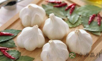 吃蒜有什么好处 吃大蒜的好处多达12个