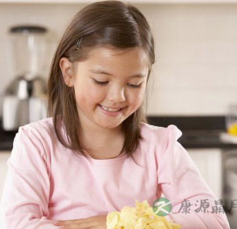 零食暗含杀机 你还敢吃？