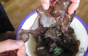 造“假”食物！挑选五种食物须看颜色