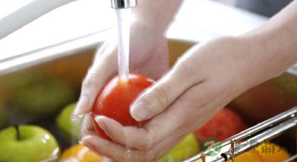 超实用:清除蔬果的残留农药有妙招 超实用:清除蔬果的残留农药有妙招