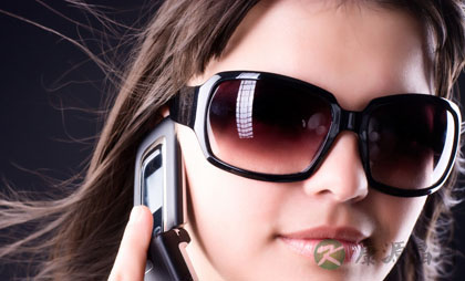 太阳眼镜并非人人适合 太阳眼镜并非人人适合