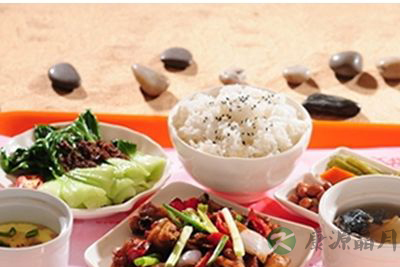 人真的一生只能吃九吨吗